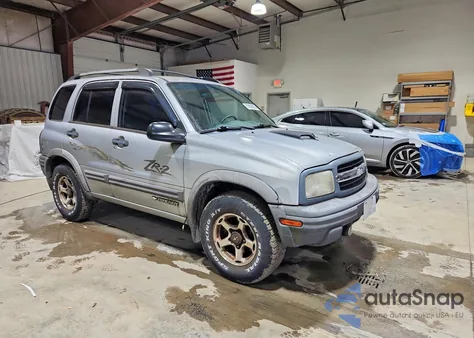 2001 Chevrolet Tracker Zr2 z USA, uszkodzony, nr VIN 2CNBJ734716951569
